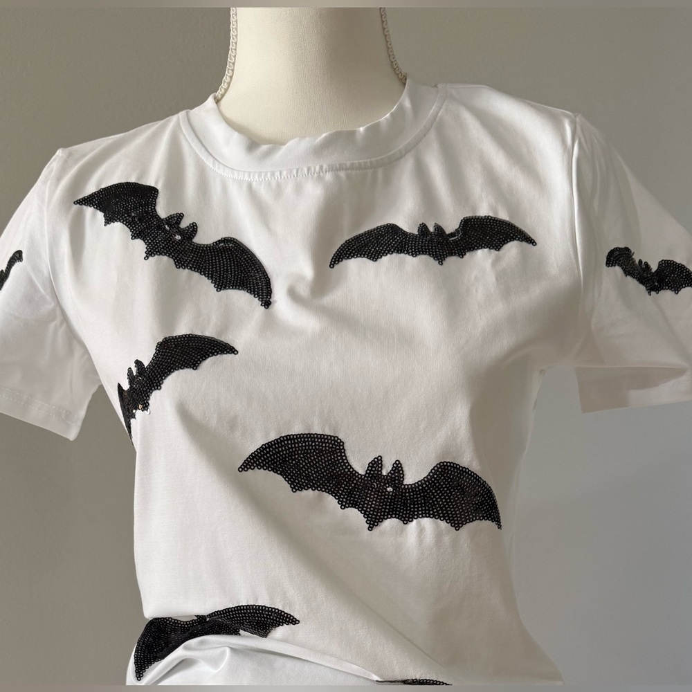 Sparkle City Flying Bat Tee - White with Black Bat Prints - Picture 2 of 4